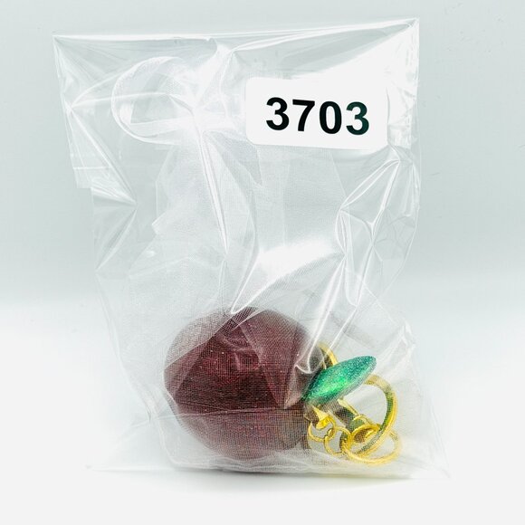 3703 APPLE KEYCHAIN BAG CHARM GLOSSY GLITTER EFFECT - Picture 5 of 5